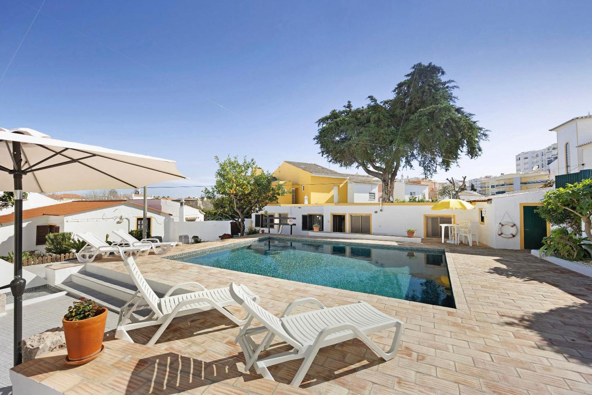 A Cerca - A Apartment Lagos